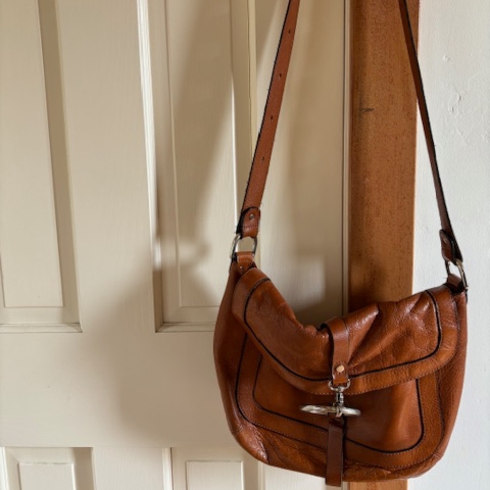 Sequoia leather crossbody- saddle bag